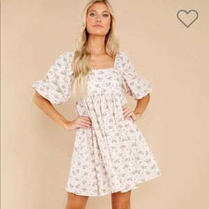 NWT Storia Floral Print Dress
